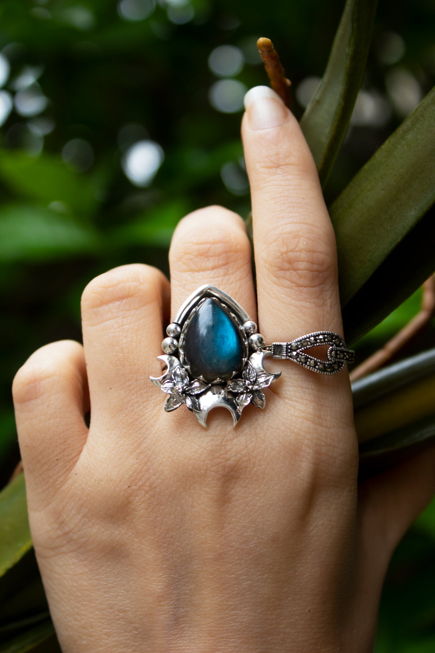 Celene – Labradorite Ring