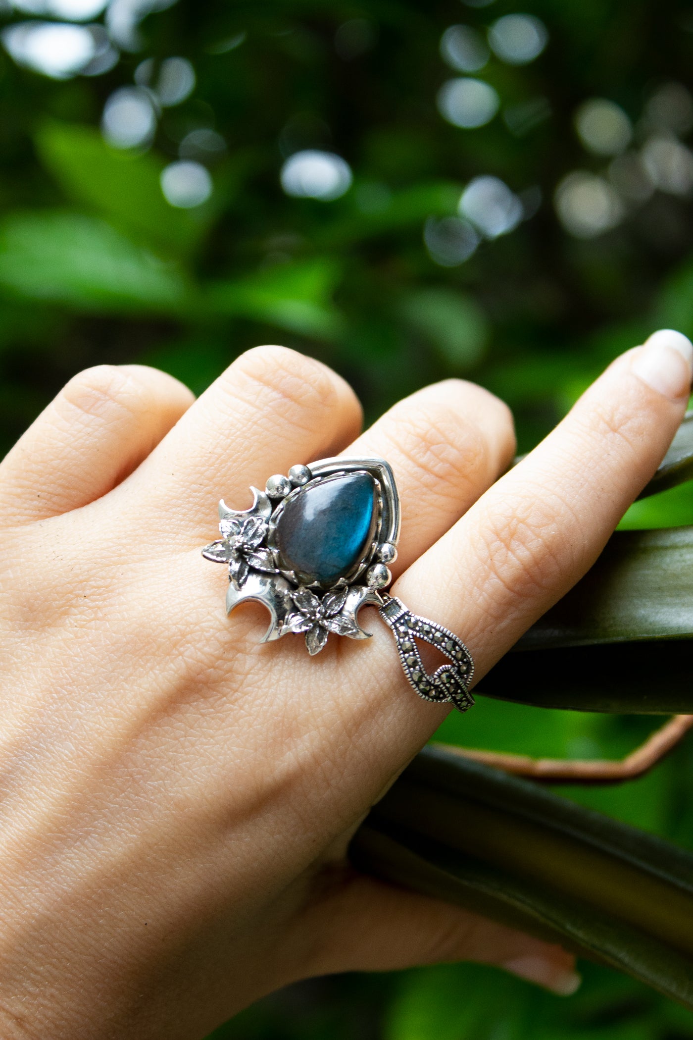 Celene – Labradorite Ring